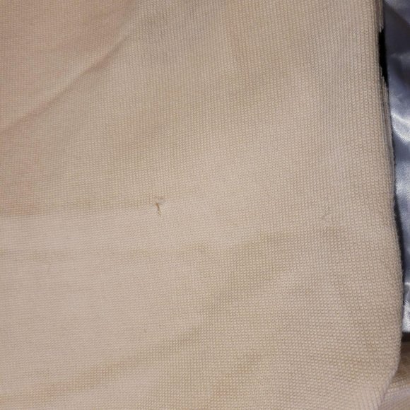 St. John 100% Wool Beige/Black Floral Full Zip Car - Picture 5 of 7